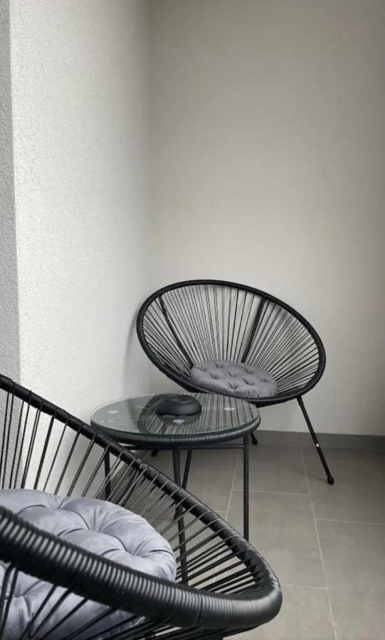 Apartamente Cu Un Dormitor 蒂米什瓦拉 外观 照片